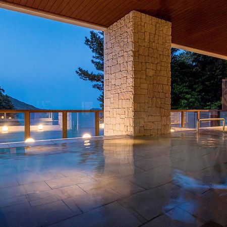 Yukai Resort Premium Toba Saichoraku Bagian luar foto